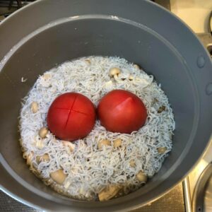 雄町米・丸ごとトマトとシラスの 炊き込みご飯